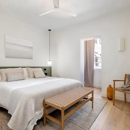 Apartment Luxury With King Beds & Ac In Heart Of Bcn Barcelona